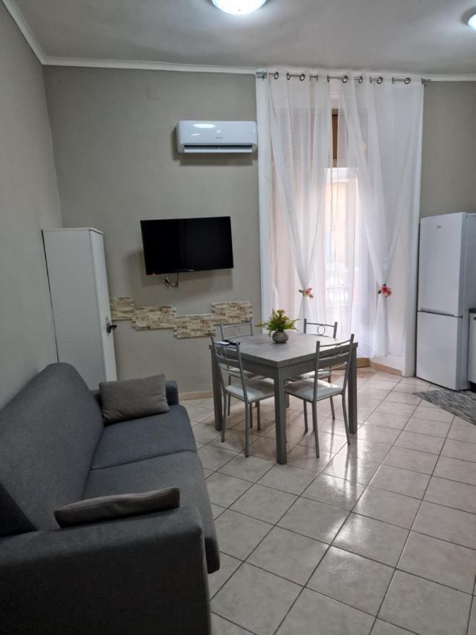 Dimora Partenopea-Holiday House Napoli Ngoại thất bức ảnh